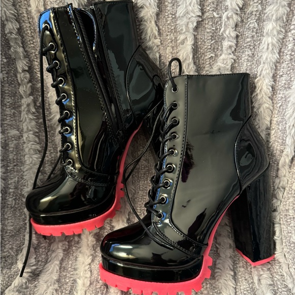 SHEIN black patent boots Size 9 - Picture 2 of 4